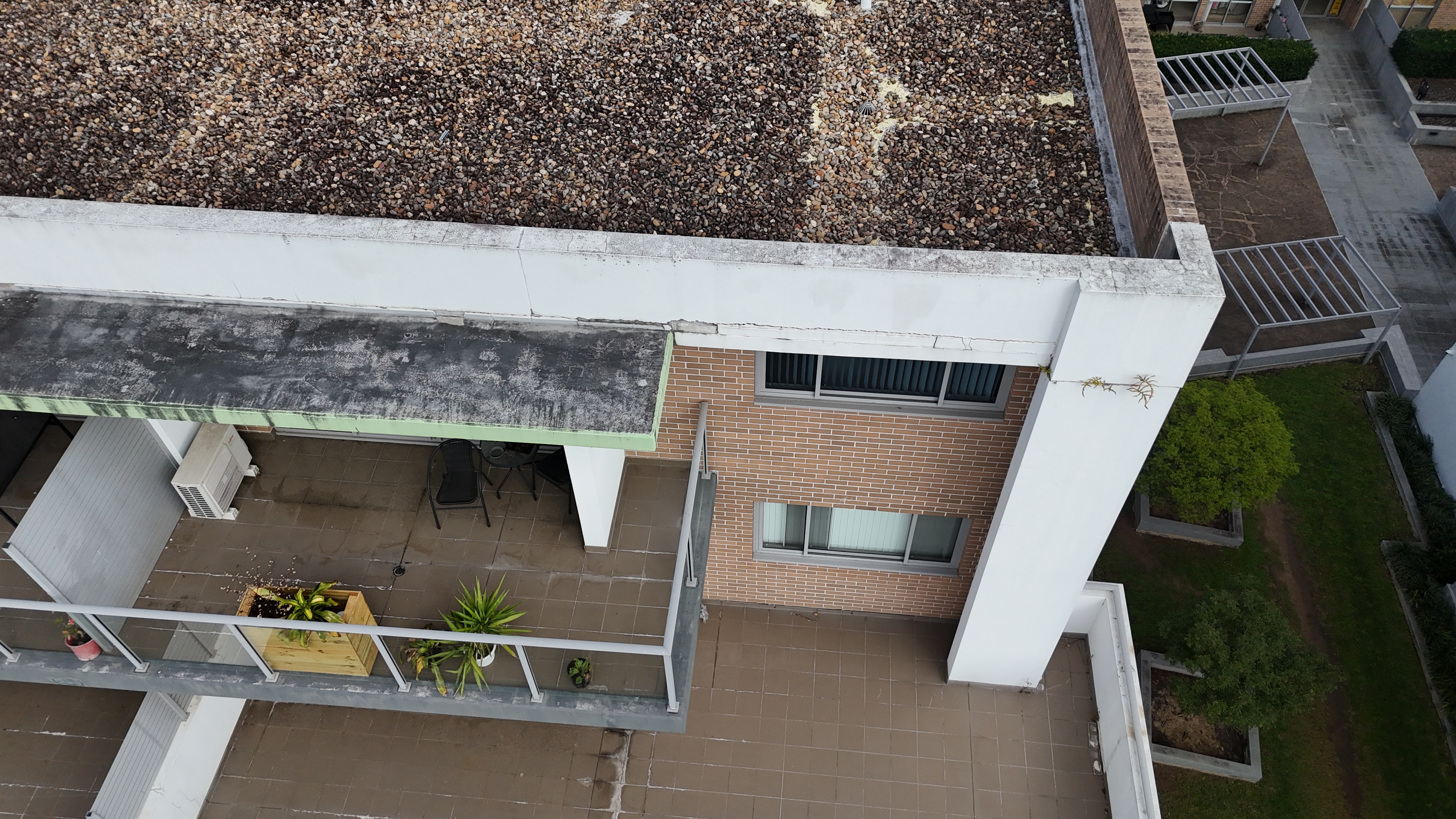 Aerial condition survey of a multi-storey residential building
